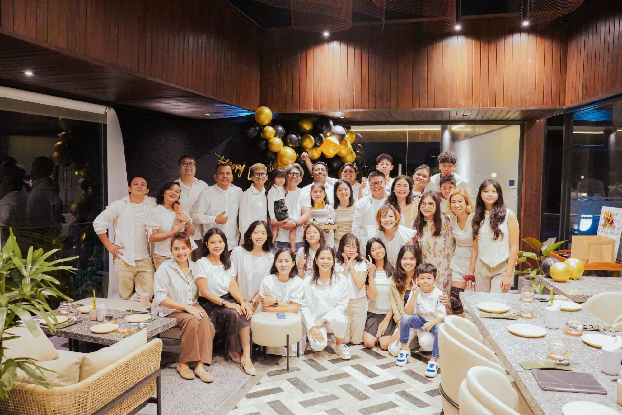 A Warm Place for Family Gatherings Elys Kitchen Bali